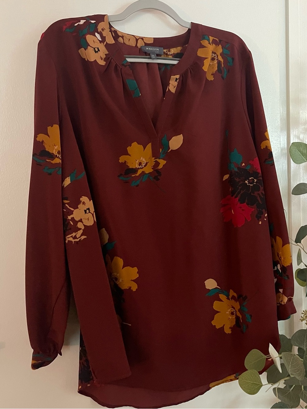 Madison Maroon Floral Split-Neck Tunic